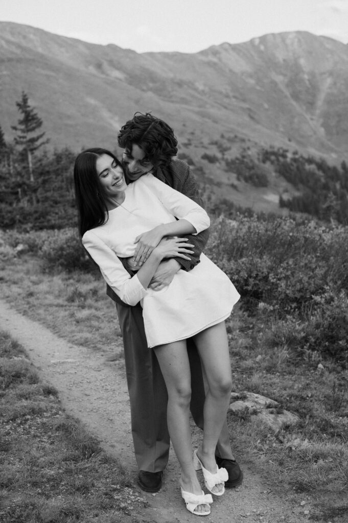 The Roam Photography Retreat elopement at Loveland Pass in Colorado