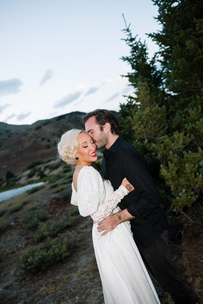 The Roam Photography Retreat elopement at Loveland Pass in Colorado