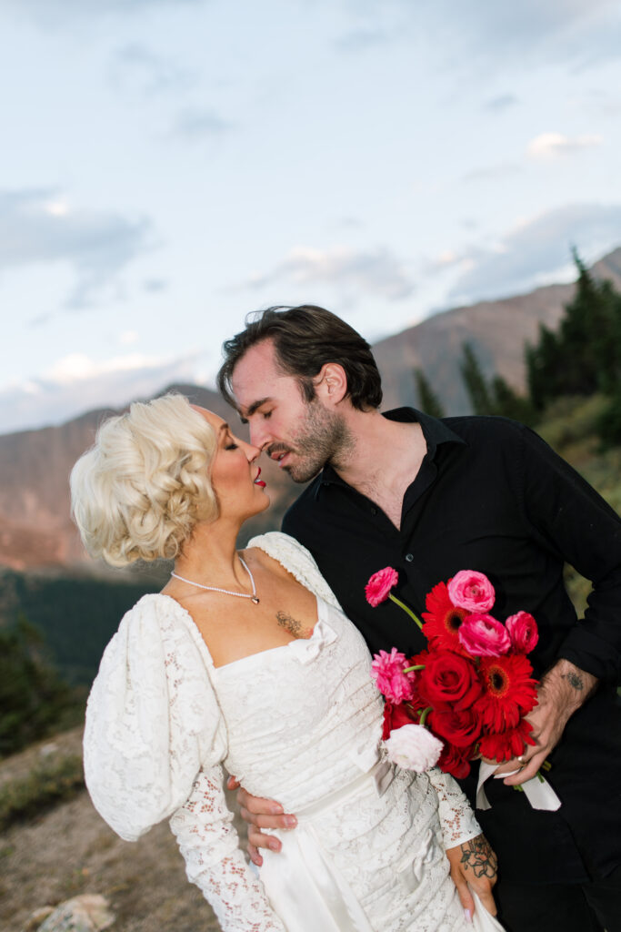 The Roam Photography Retreat elopement at Loveland Pass in Colorado